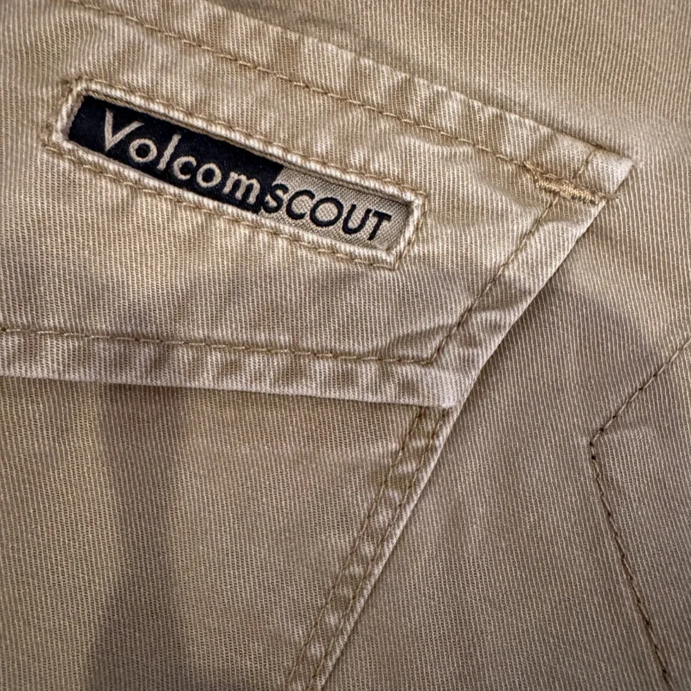 Y2K Volcom Cargo Shorts Mens 31 Brown Cotton Utility Skate Gorpcore Streetwear